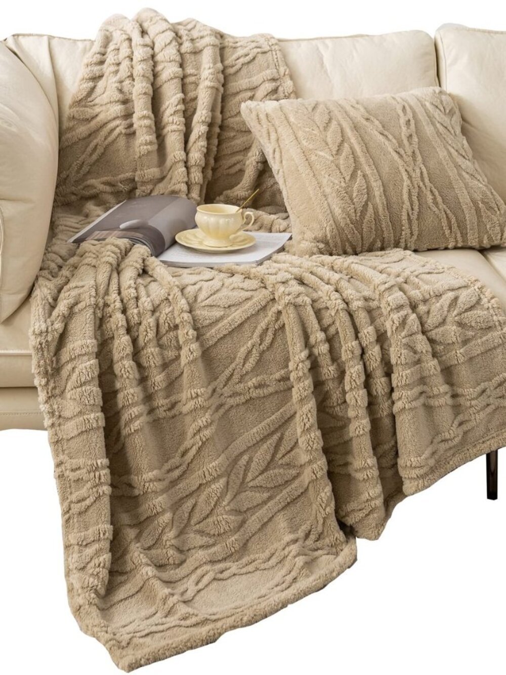 Sherpa Fleece Large Throw Blanket, Tan, 50"x65"